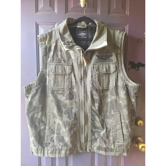 Harley-Davidson Other - Harley-Davidson Camo Military Vest Mens Size 3XL Zip Front New w/out Tags!!!